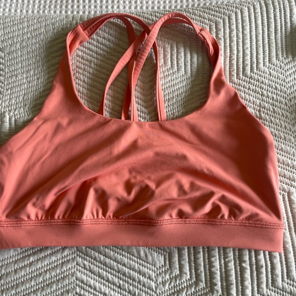 Lululemon energy bras size 8 - Picture 6 of 6